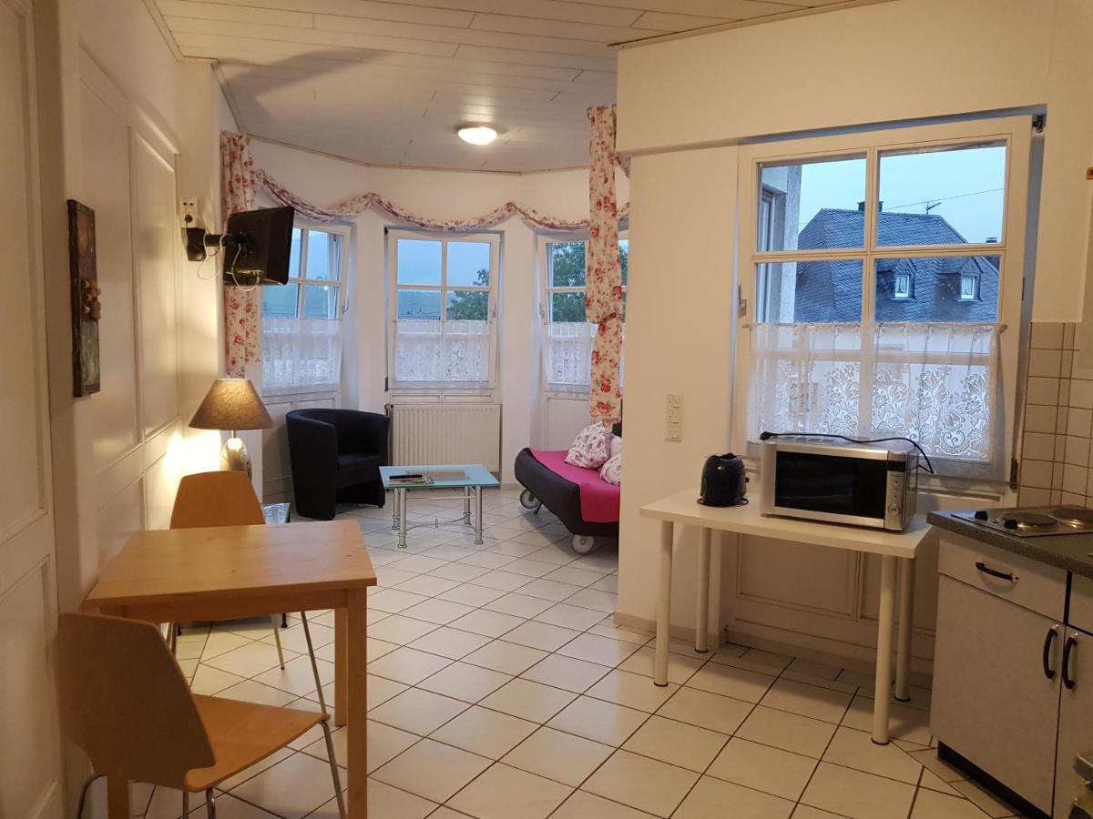 Gaestehaus Vinum 雷温 外观 照片